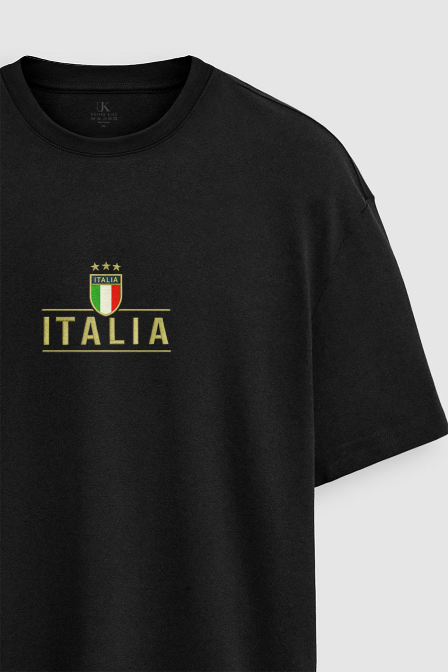 t-shirt-man-a-boxy-front-zoom2-black-5221.jpg