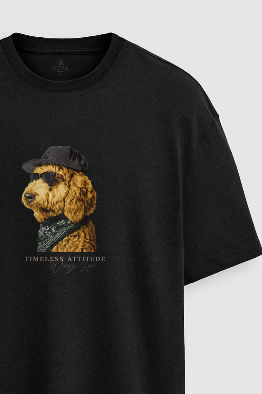 t-shirt-man-a-boxy-front-zoom2-black-5257.jpg