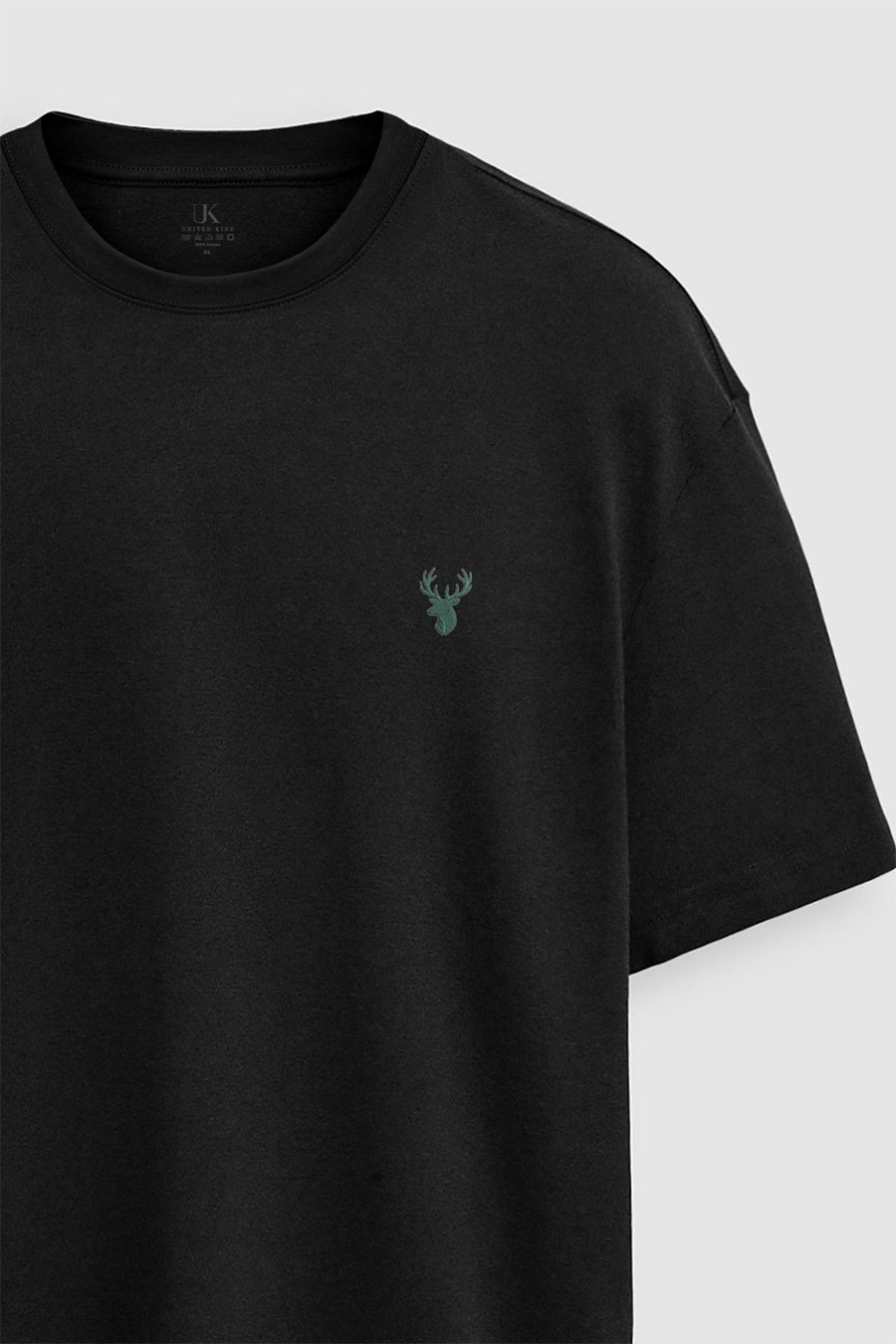 t-shirt-man-a-boxy-front-zoom2-black-5346.jpg