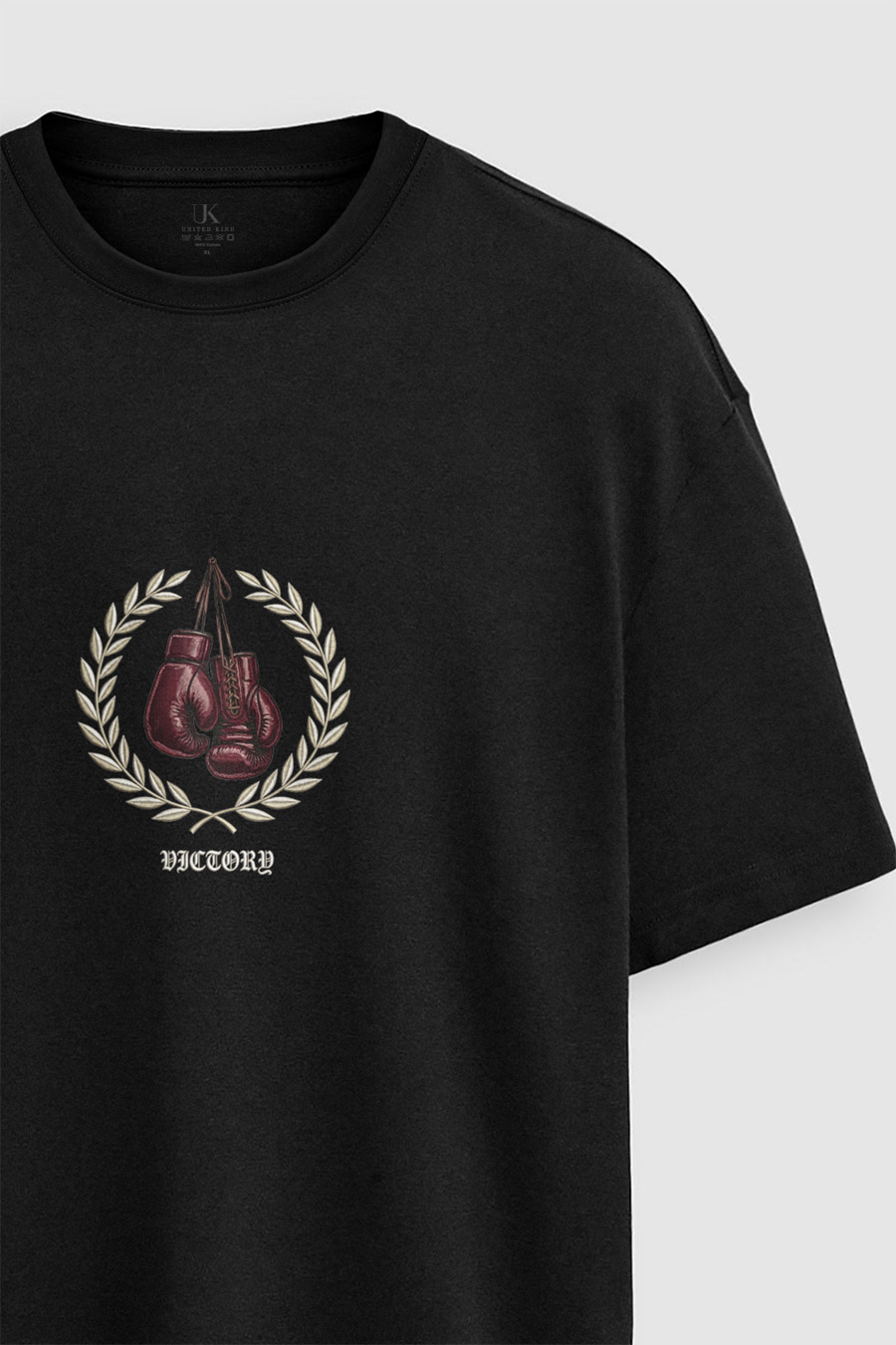 t-shirt-man-a-boxy-front-zoom2-black-5496.jpg