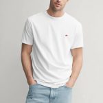 t-shirt-man-a-hanger-front-zoom2-white-5310.jpg