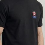 t-shirt-man-a-hanger-front-zoom1-black-5464.jpg