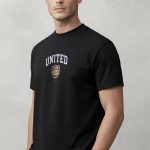 t-shirt-man-a-hanger-front-zoom1-black-5435.jpg