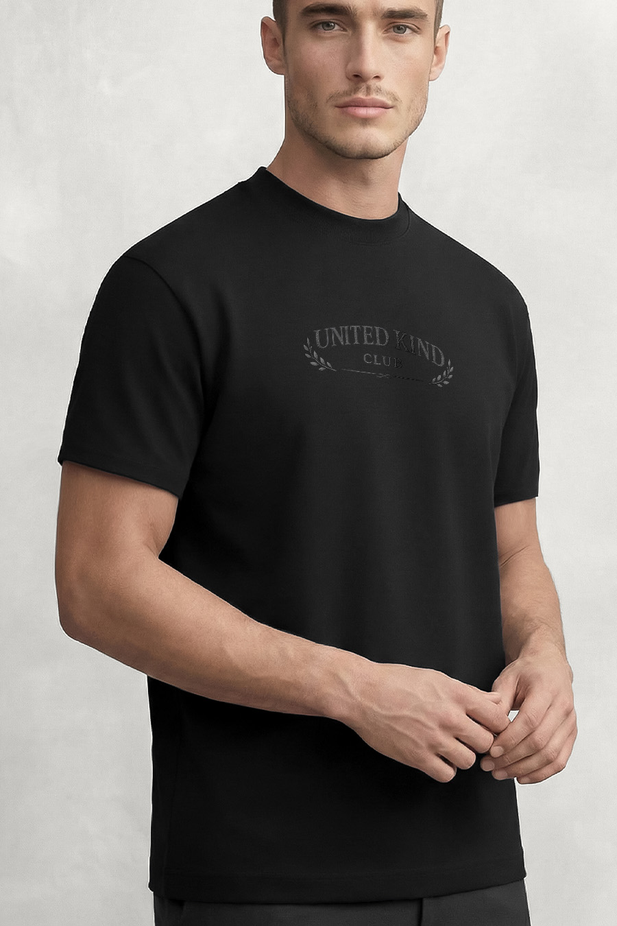 t-shirt-man-a-g15-front-zoom2-black-5412.jpg