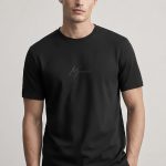 t-shirt-man-a-hanger-front-zoom1-black-5107.jpg
