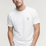 t-shirt-man-a-hanger-front-zoom2-white-5003.jpg