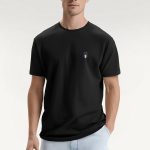 t-shirt-man-a-hanger-front-zoom4-black-5367.jpg
