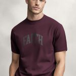 t-shirt-man-a-hanger-front-zoom1-burgundy-5135.jpg