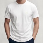 t-shirt-man-a-hanger-front-zoom2-white-5304.jpg