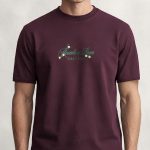 t-shirt-man-a-hanger-front-zoom5-burgundy-5169.jpg