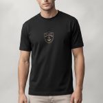 t-shirt-man-a-hanger-front-zoom1-black-5423.jpg