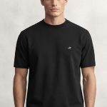 t-shirt-man-a-hanger-front-zoom2-black-5306.jpg