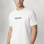 t-shirt-man-a-hanger-front-zoom1-white-5141.jpg