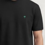 t-shirt-man-a-g8-front-zoom3-black-5319.jpg
