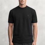 t-shirt-man-a-hanger-front-zoom2-black-5020.jpg