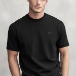 t-shirt-man-a-hanger-front-zoom2-black-5020.jpg