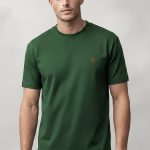 t-shirt-man-a-hanger-front-zoom2-green-5027.jpg