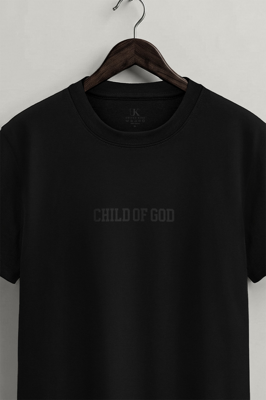 t-shirt-man-a-hanger-front-zoom1-black-5141.jpg