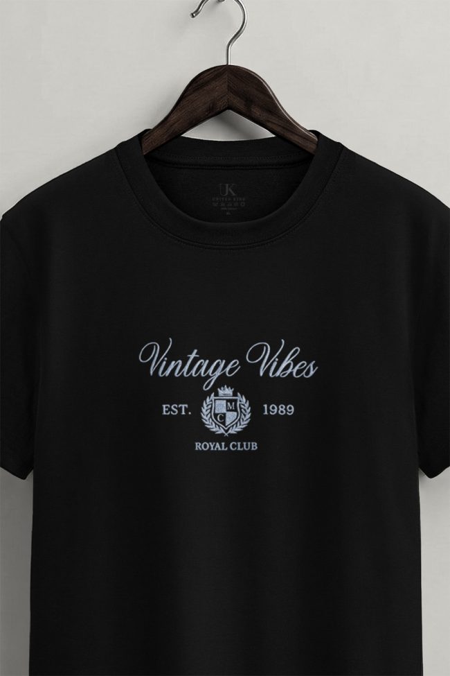 Vintage Vibes Royal Club, Μπλούζα T-Shirt σε Μαύρο Χρώμα