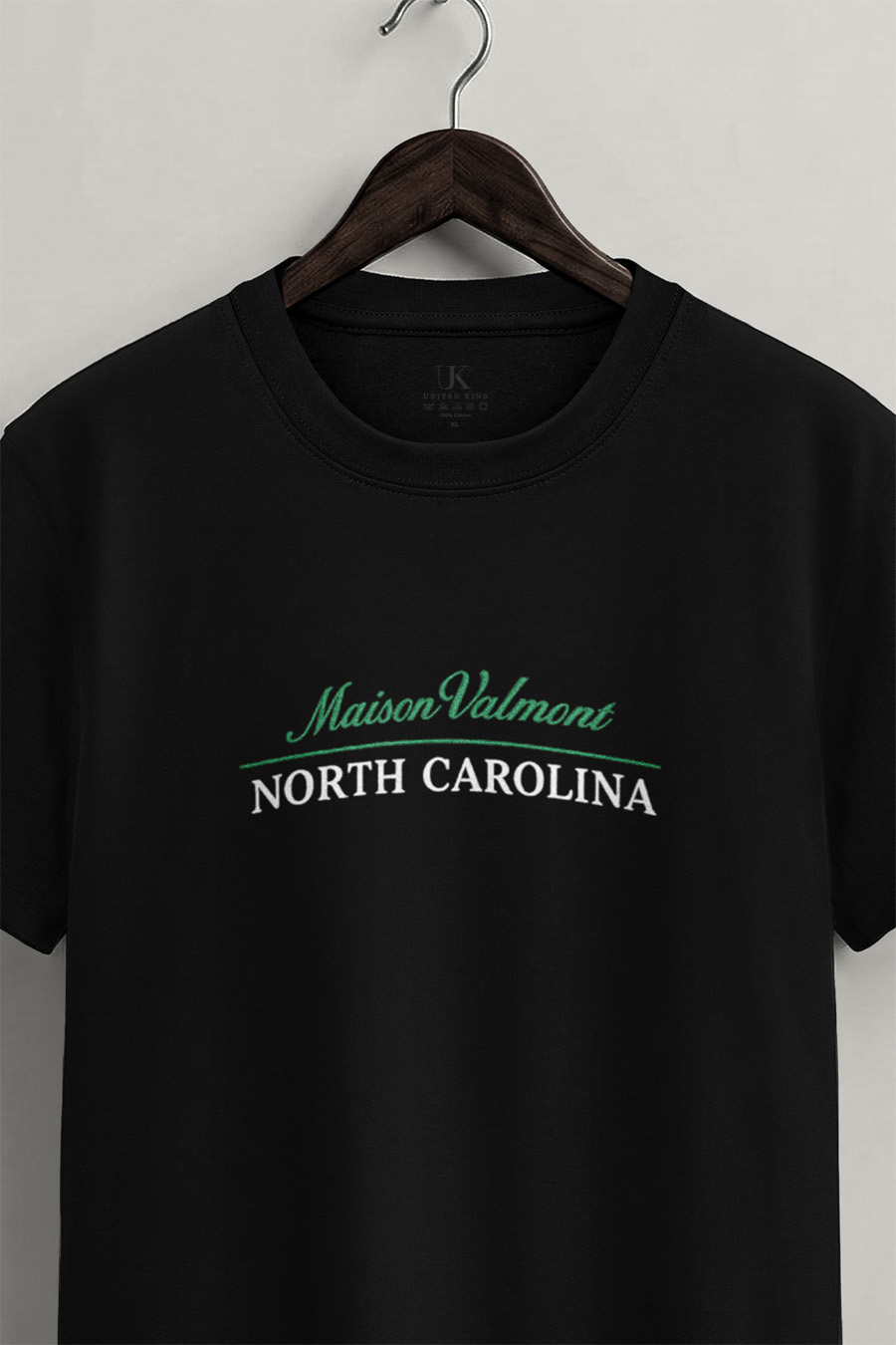 t-shirt-man-a-hanger-front-zoom1-black-5183.jpg