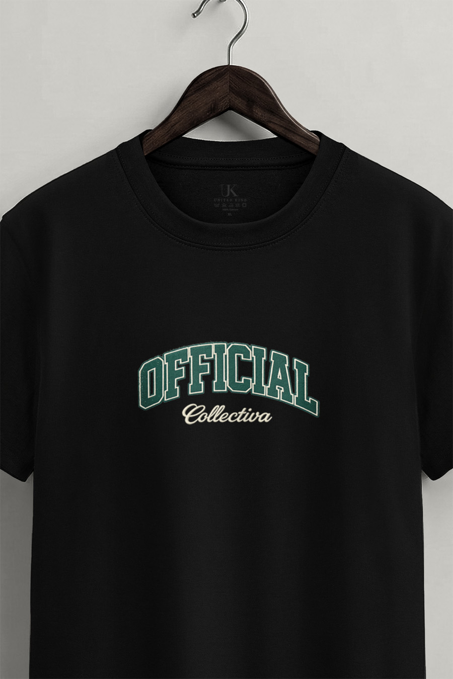 t-shirt-man-a-hanger-front-zoom1-black-5209.jpg