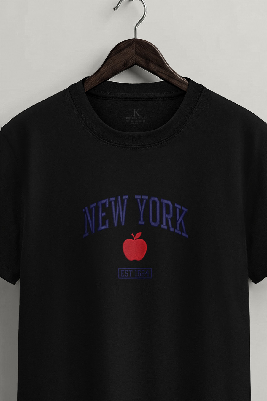 t-shirt-man-a-hanger-front-zoom1-black-5436.jpg