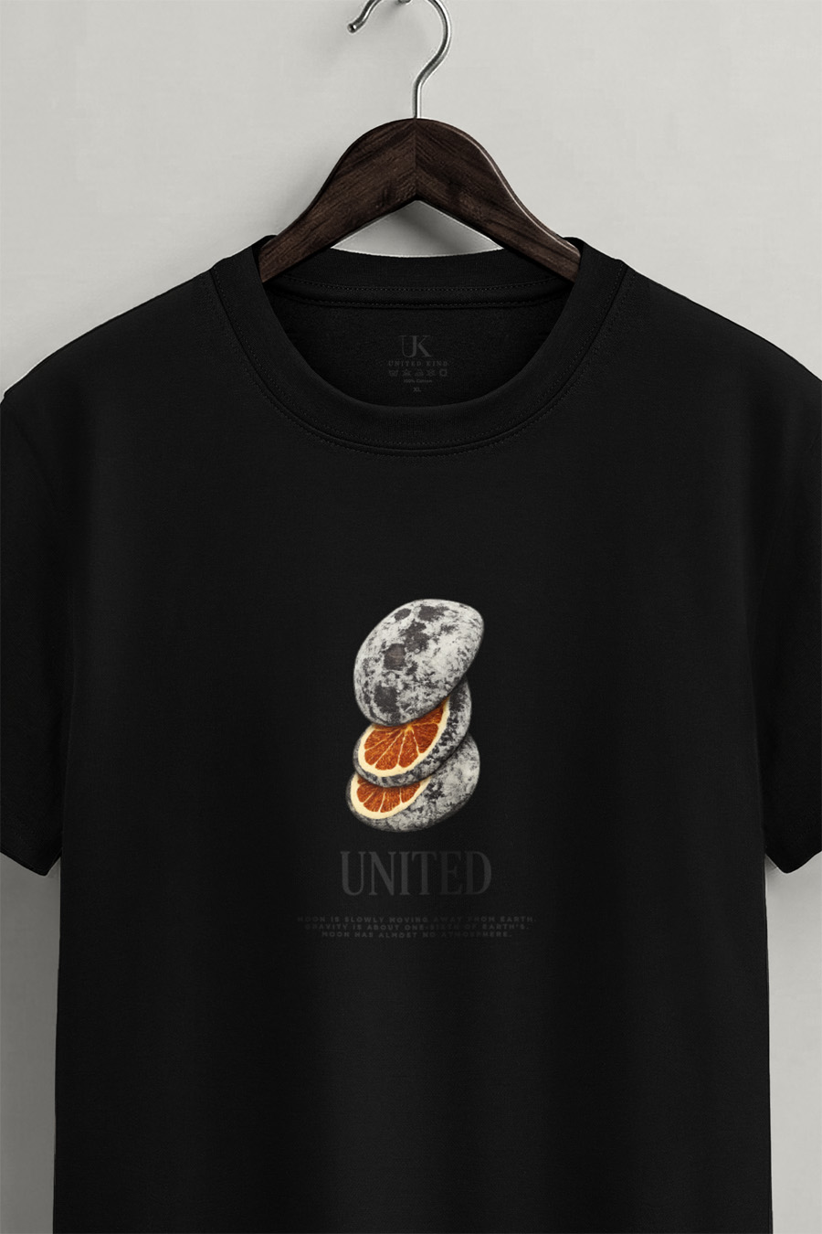 t-shirt-man-a-hanger-front-zoom1-black-5481.jpg