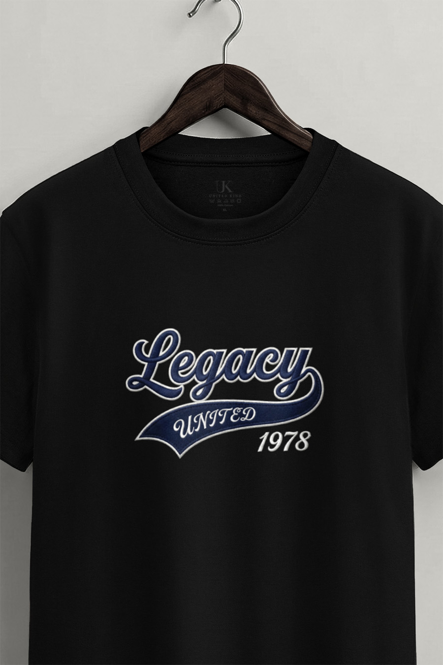 t-shirt-man-a-hanger-front-zoom1-black-5499.jpg