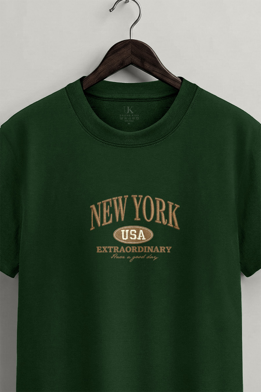 t-shirt-man-a-hanger-front-zoom1-green-5202.jpg