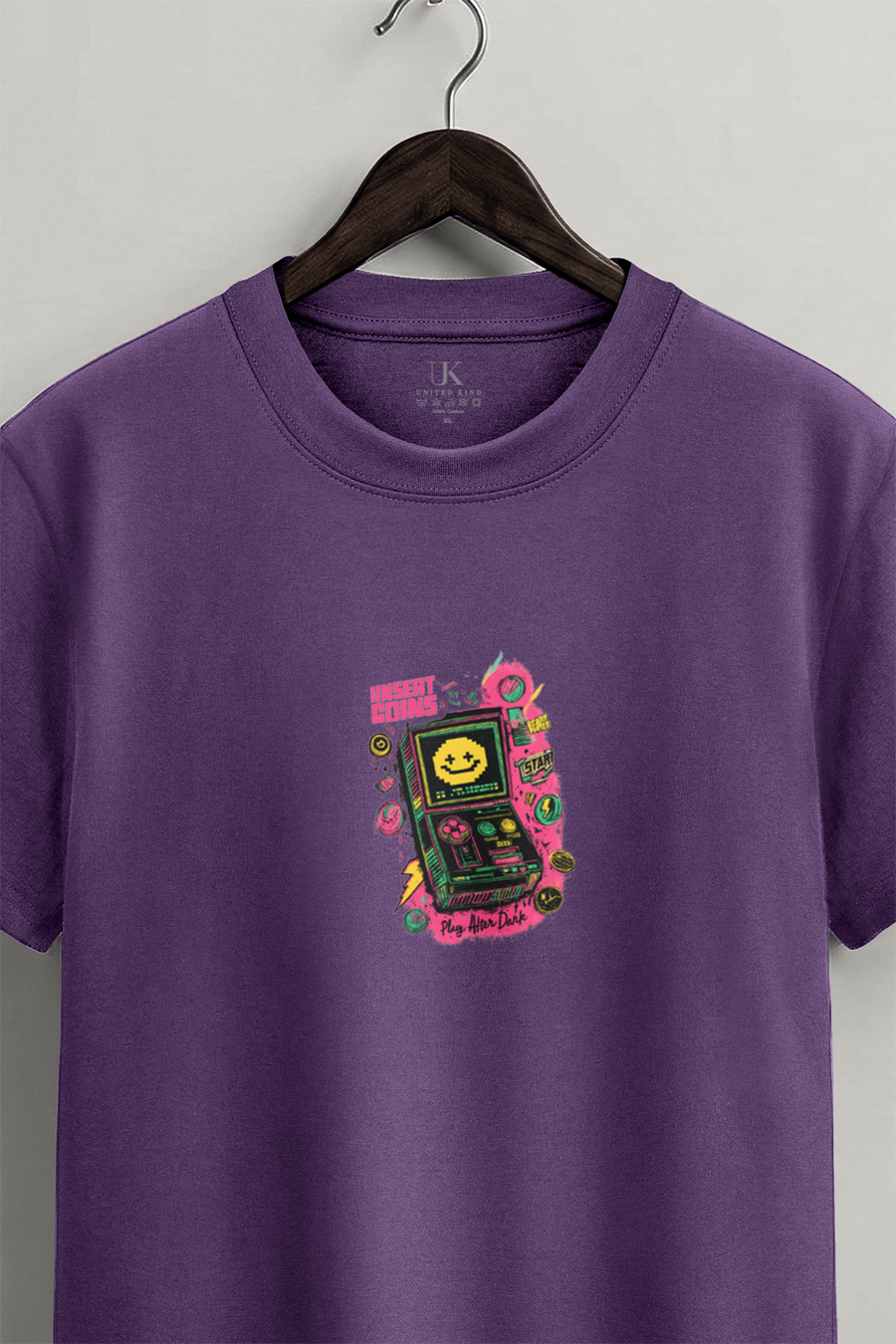t-shirt-man-a-hanger-front-zoom1-purple-5281.jpg