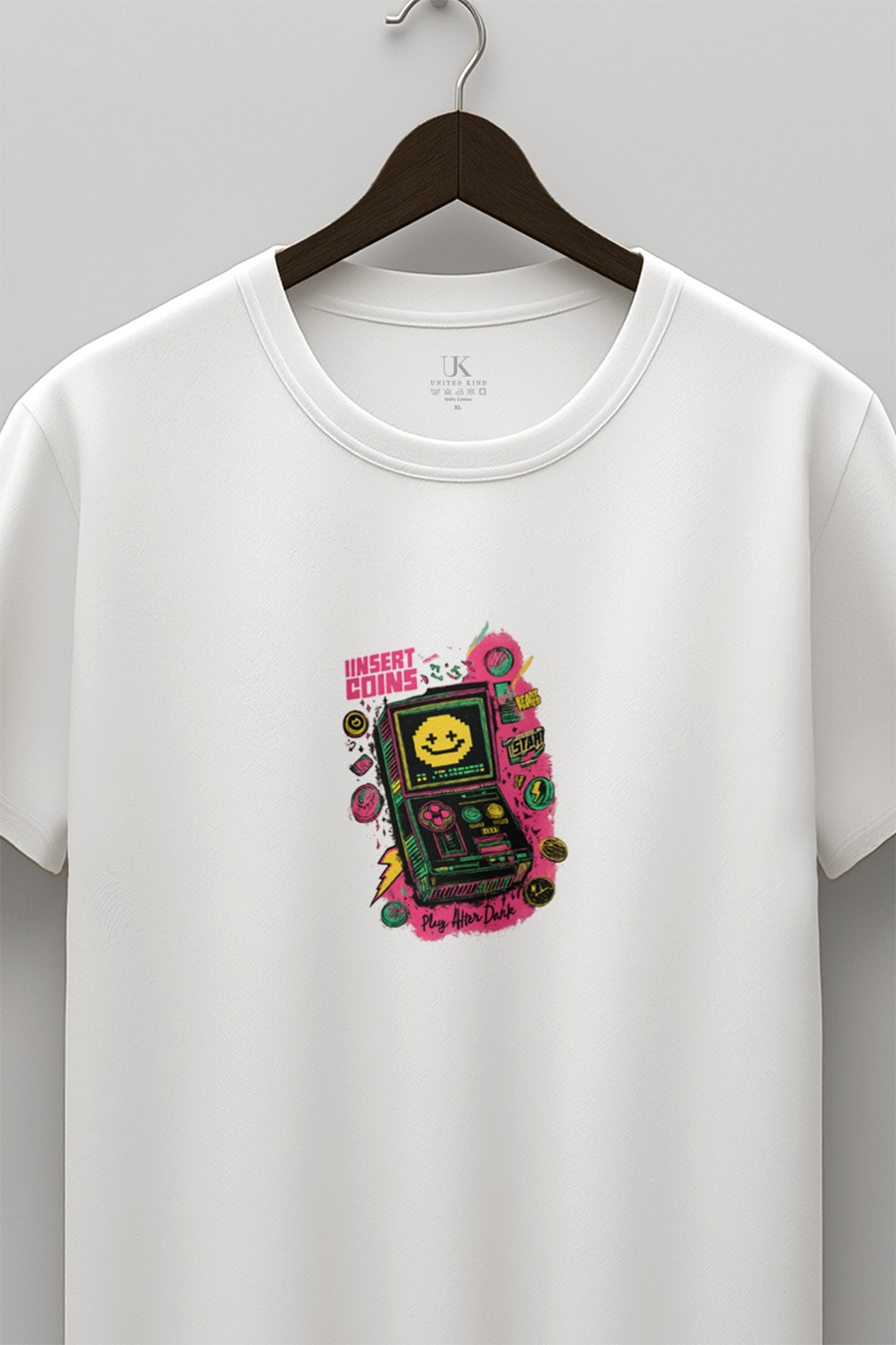 t-shirt-man-a-hanger-front-zoom1-white-5281.jpg