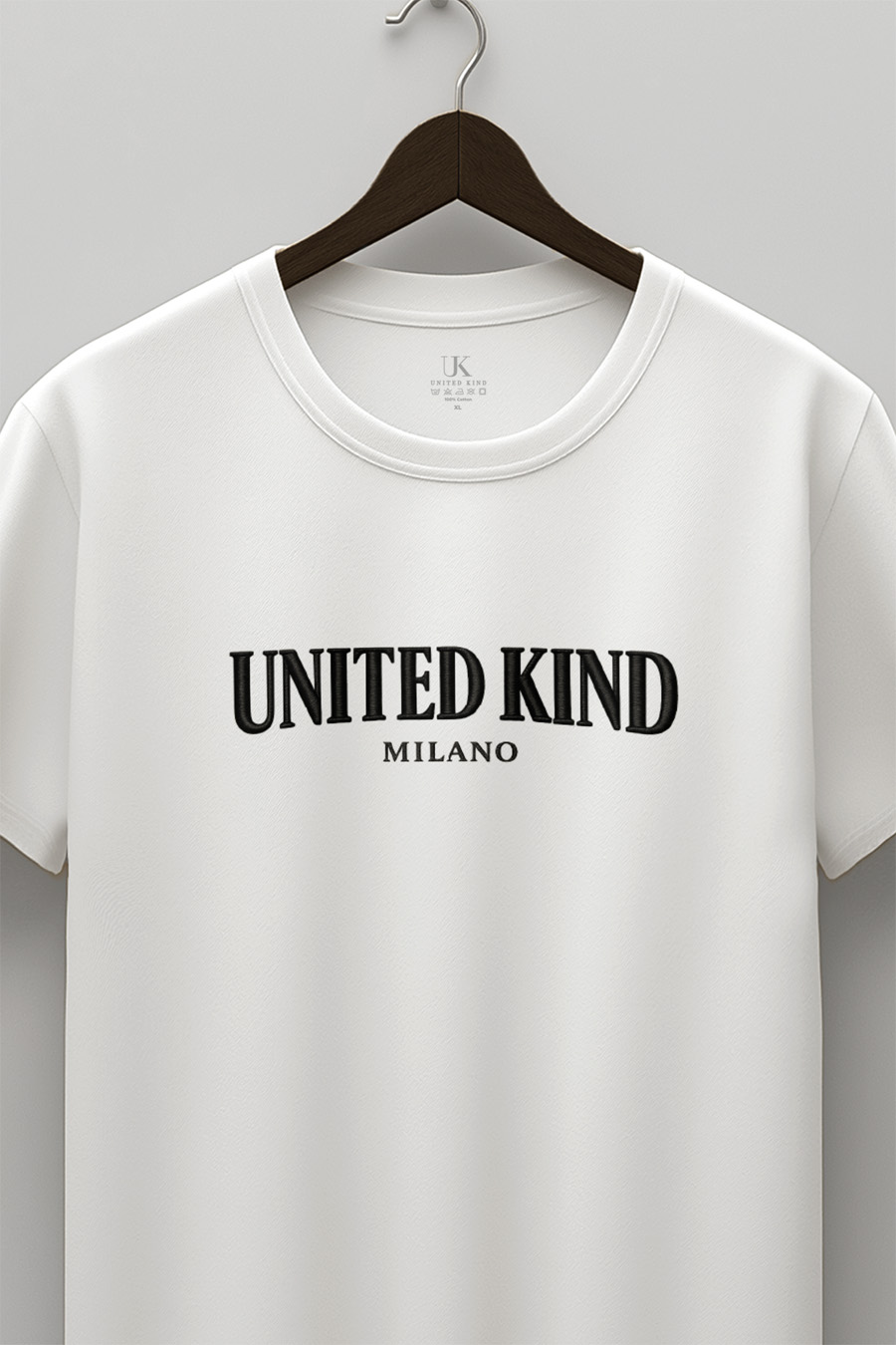 t-shirt-man-a-hanger-front-zoom1-white-5413.jpg