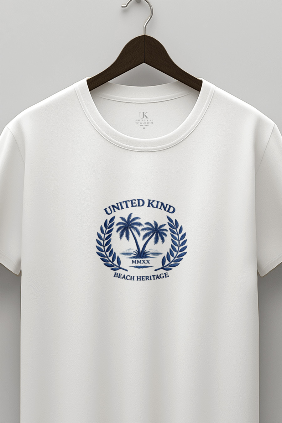 t-shirt-man-a-hanger-front-zoom1-white-5415.jpg