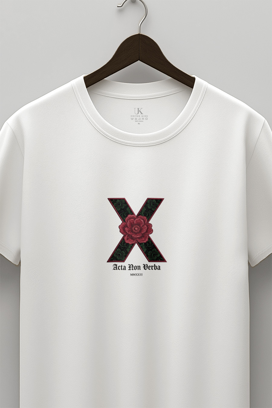 t-shirt-man-a-hanger-front-zoom1-white-5465.jpg