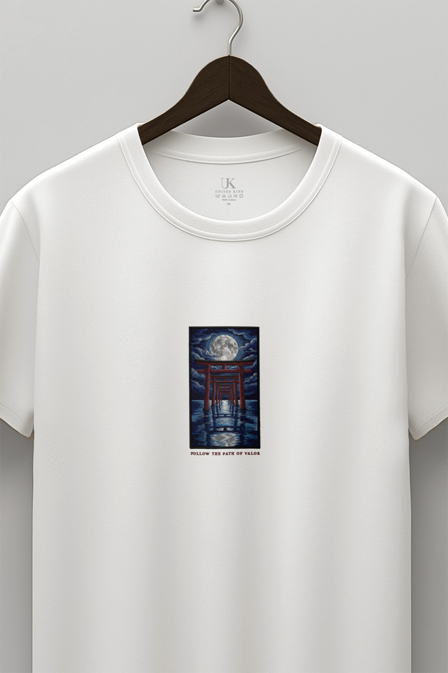 t-shirt-man-a-hanger-front-zoom1-white-5466.jpg