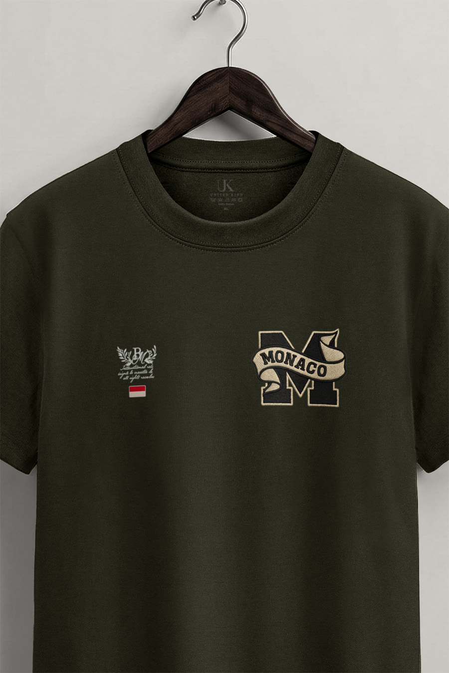 t-shirt-man-a-hanger-front-zoom1-xaki-5189.jpg