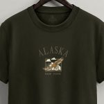 Alaska Eagle, T-Shirt Μπλούζα με Σχέδιο σε Χακί Χρώμα