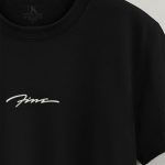 t-shirt-man-a-hanger-front-zoom1-black-5129.jpg
