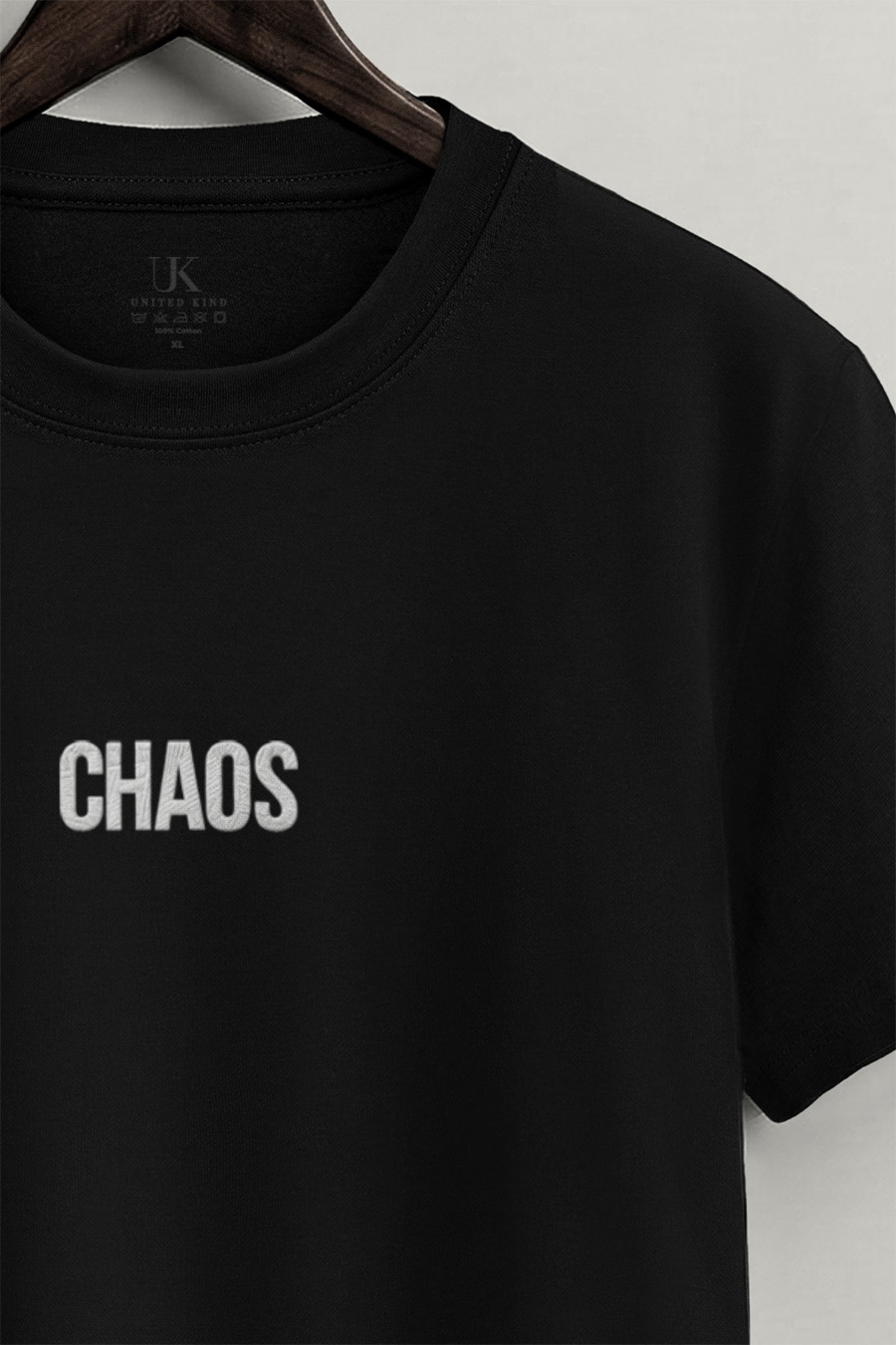 t-shirt-man-a-hanger-front-zoom2-black-5132.jpg
