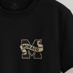 t-shirt-man-a-hanger-front-zoom1-black-5189.jpg