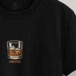 t-shirt-man-a-hanger-front-zoom1-black-5384.jpg