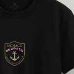 t-shirt-man-a-hanger-front-zoom1-black-5423.jpg