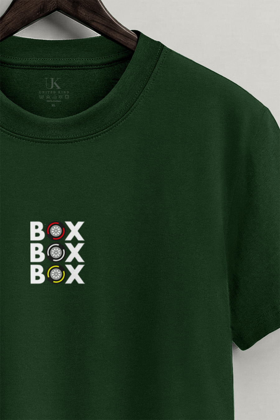 t-shirt-man-a-hanger-front-zoom2-green-5125.jpg