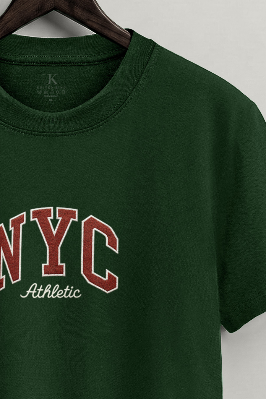 t-shirt-man-a-hanger-front-zoom2-green-5201.jpg