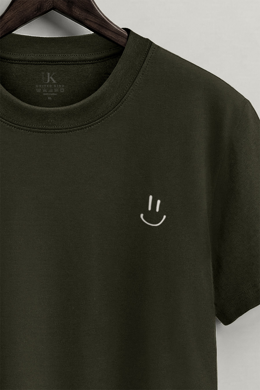 t-shirt-man-a-hanger-front-zoom2-xaki-5003.jpg