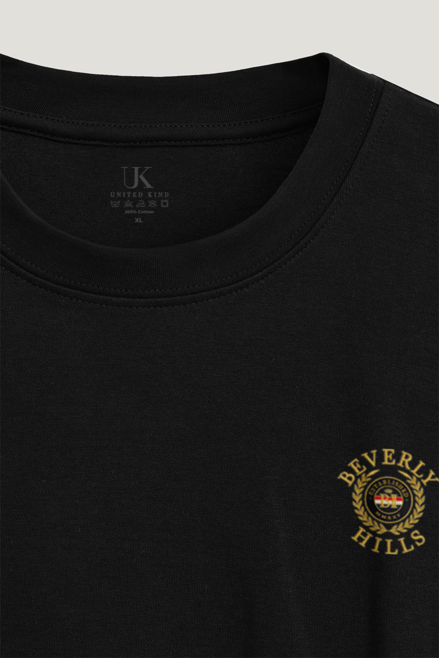 t-shirt-man-a-hanger-front-zoom3-black-5010.jpg