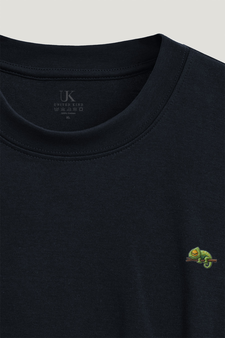 t-shirt-man-a-hanger-front-zoom3-blue-5004.jpg