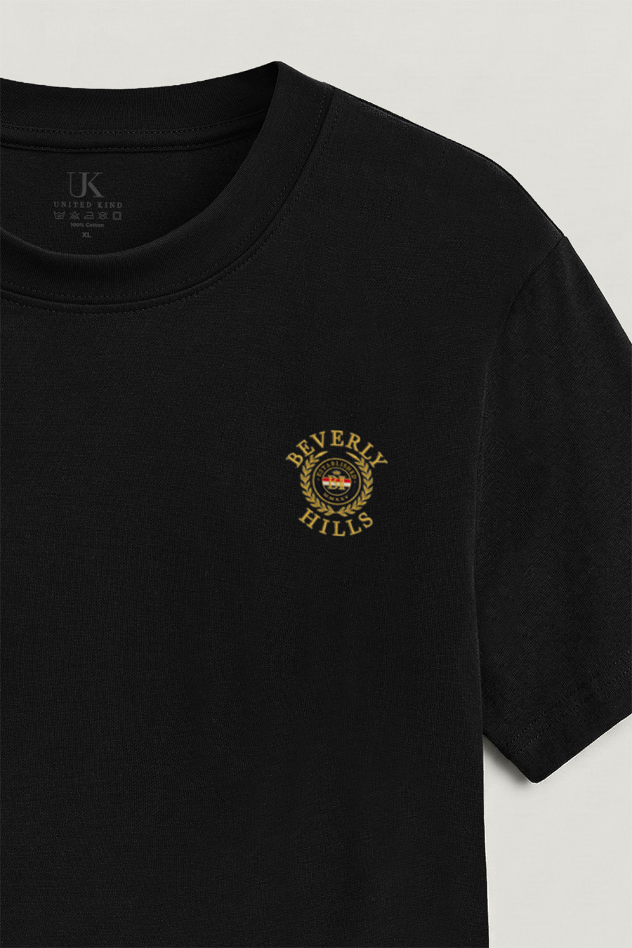 t-shirt-man-a-hanger-front-zoom4-black-5010.jpg