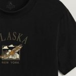 t-shirt-man-a-hanger-front-zoom1-black-5194.jpg