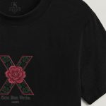t-shirt-man-a-hanger-front-zoom1-black-5465.jpg
